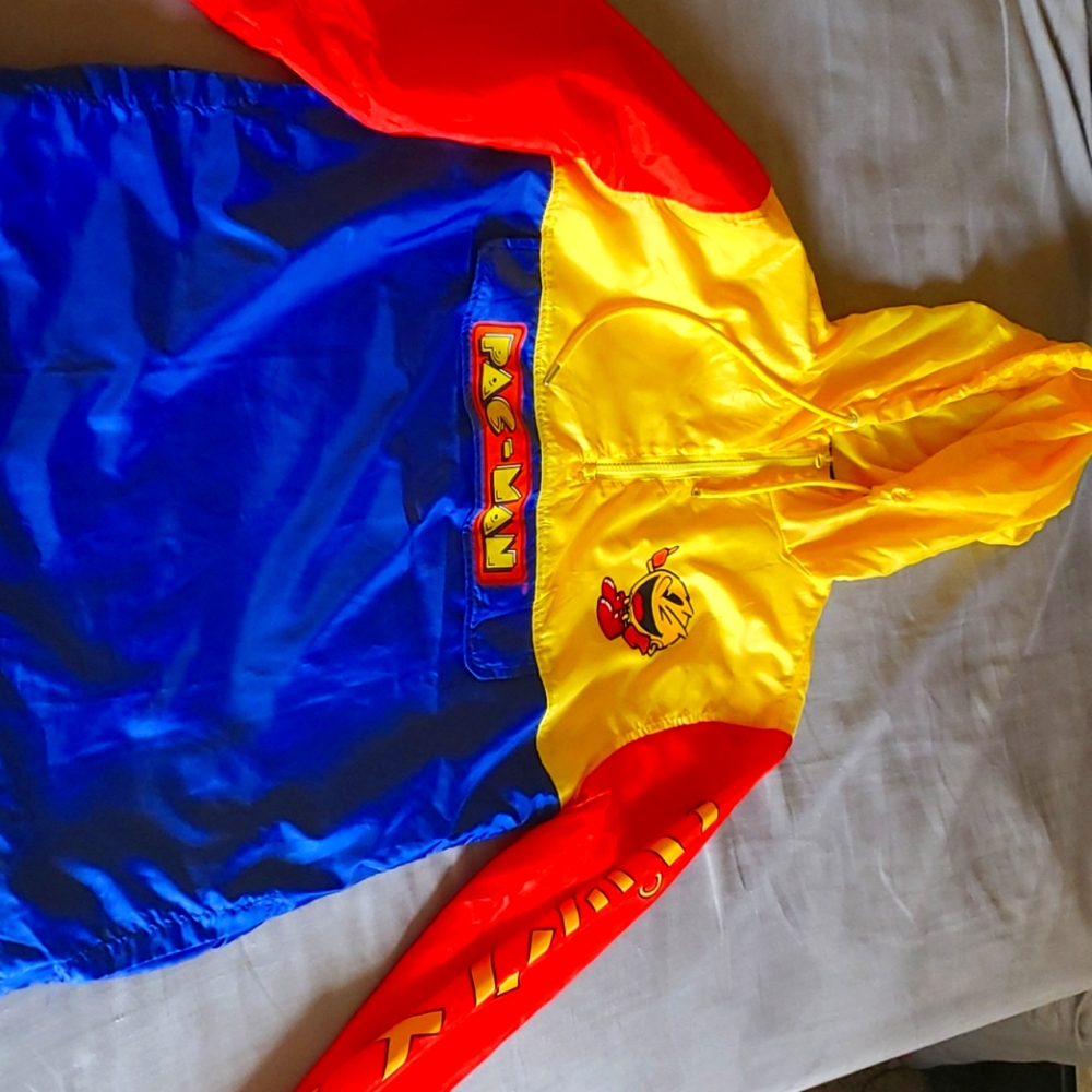Vintage Pac-man windbreaker